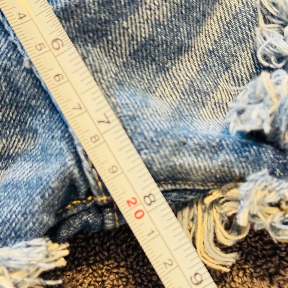 236 - BDG Dolphin Womens 26 Distressed Low Rise Denim Cut Off Shorts Blue - Picture 7 of 9
